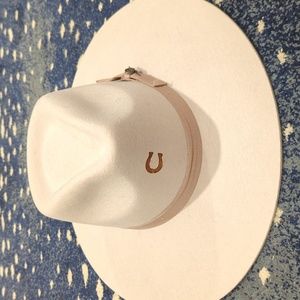 Charlie 1 Horse Highway Silver Belly Wide Brim Hat